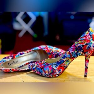 Limelight multicolored heels. Fairly new. Size 9.5 US women.